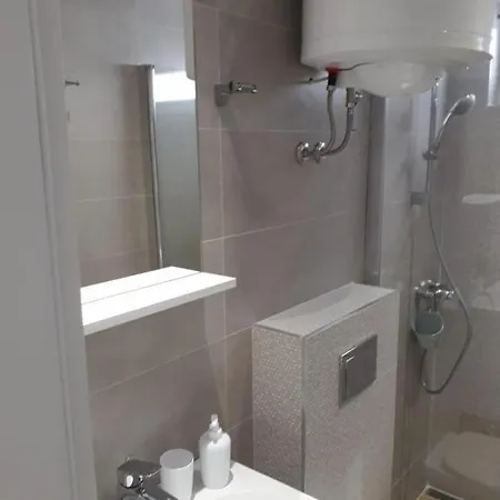 In With Terrace, Air Conditioning, Wi-fi